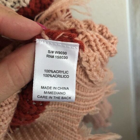 Love Tree Color-Block Distressed Varsity Sweater M - Picture 6 of 6